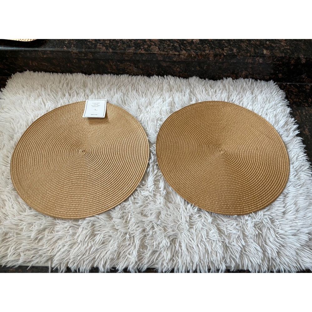 H&M place mats